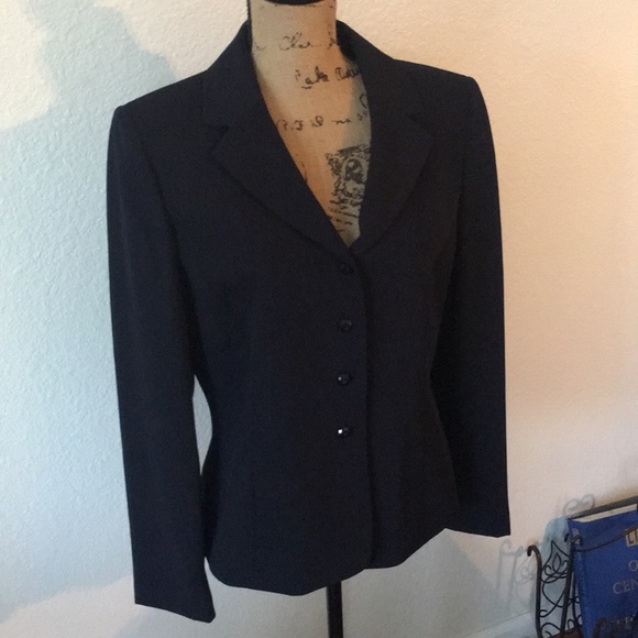 Tahari Jackets & Blazers - New without tag.  TAHARI jacket.  Size 12.